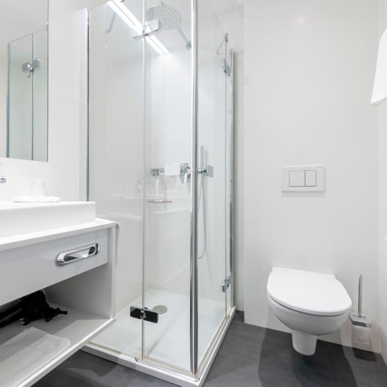 Hotel Jakob - Standard Doppelzimmer - 9