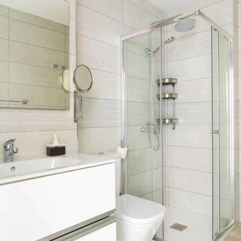 Home2Book Design Las Canteras2 Beach - One-Bedroom Apartment - 22