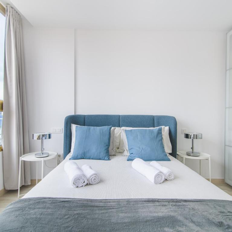 Home2Book Design Las Canteras2 Beach - One-Bedroom Apartment - 15