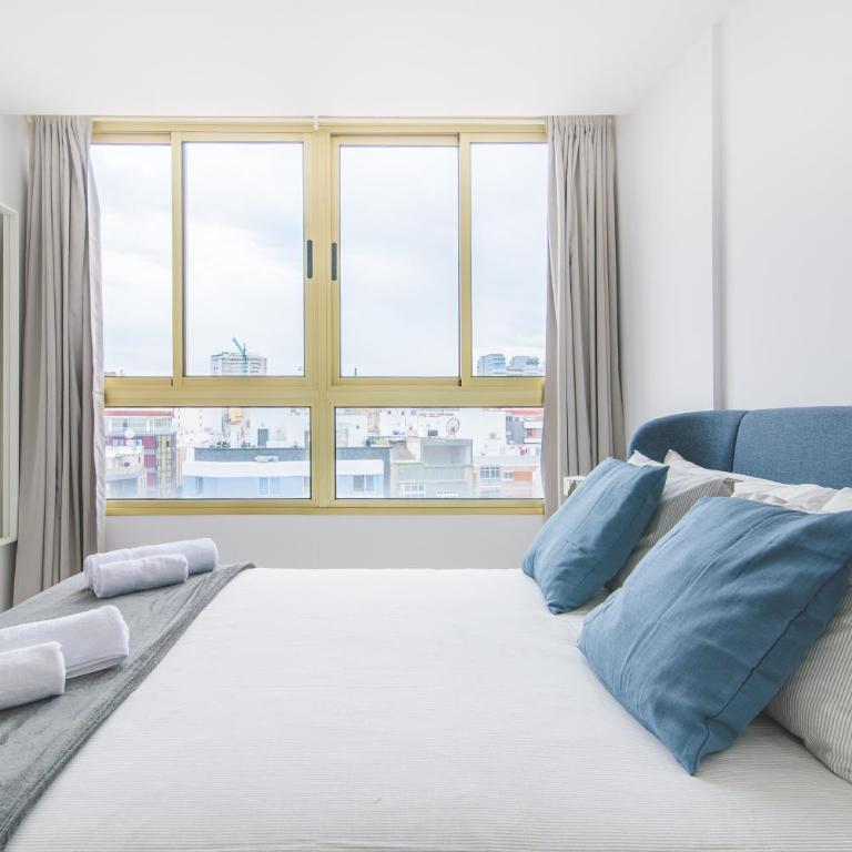 Home2Book Design Las Canteras2 Beach - One-Bedroom Apartment - 4