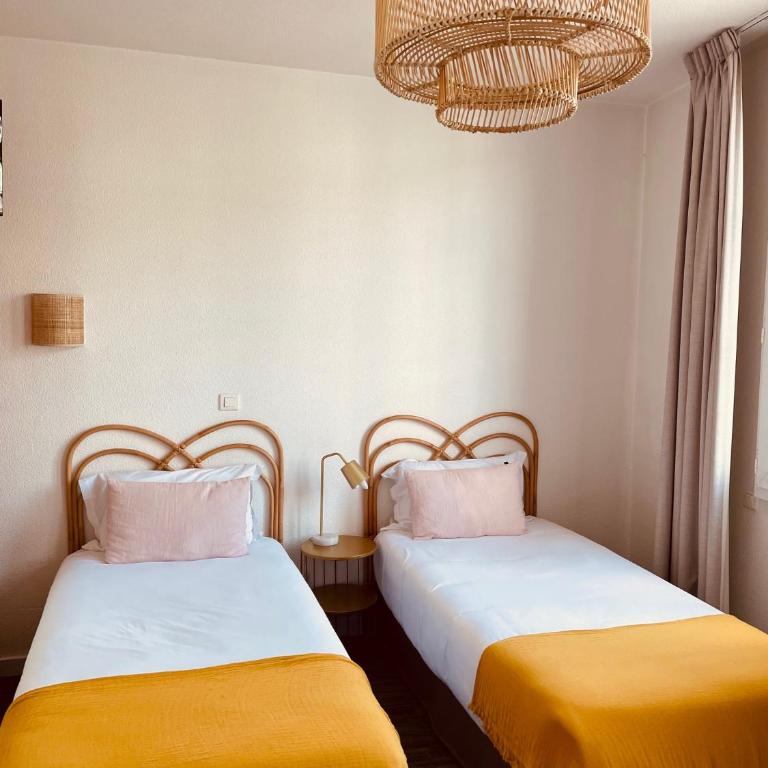 Hôtel Le Britannic - Suite Standard - 4