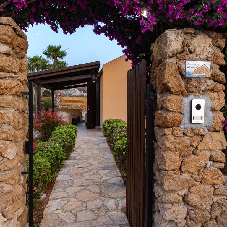 VILLA ANNA MARIA - Villa con Piscina Privata - 51