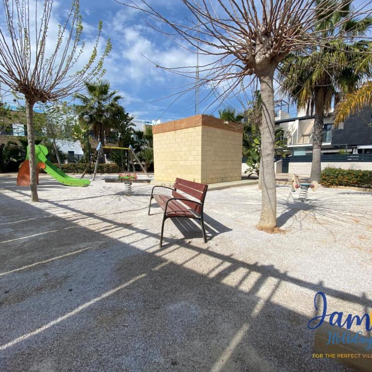 Sunny Townhouse Near Zenia & Pools EB4 - Villa de 3 dormitorios - 28