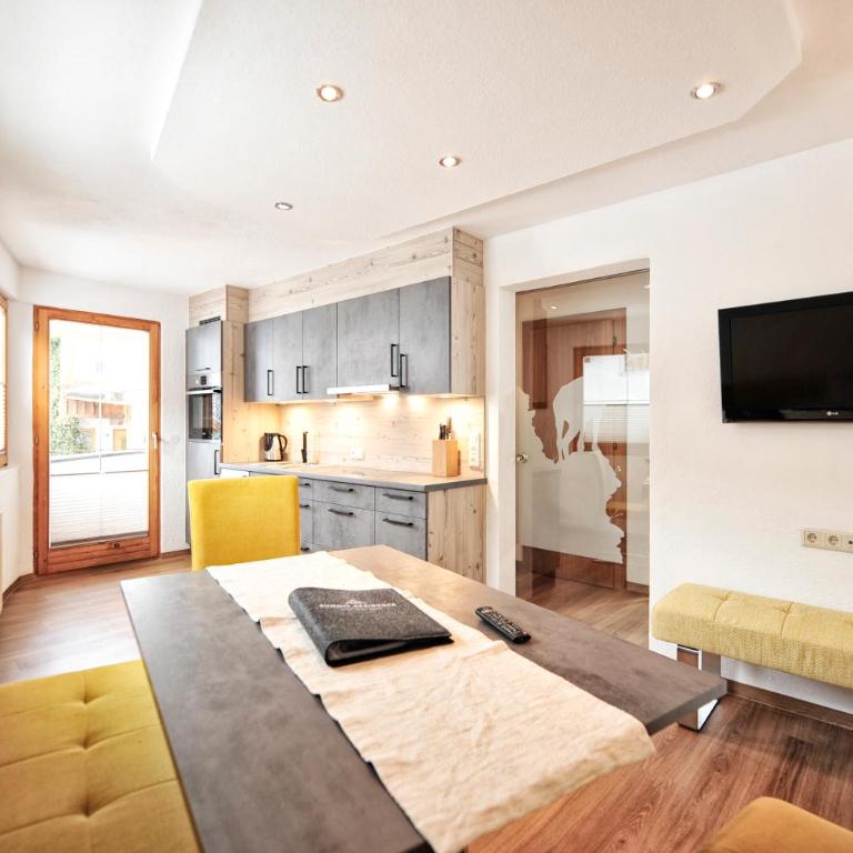 Summit Residence - Three-Bedroom Apartment - 4