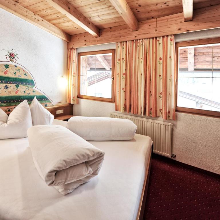 Summit Residence - Two-Bedroom Apartment - 3