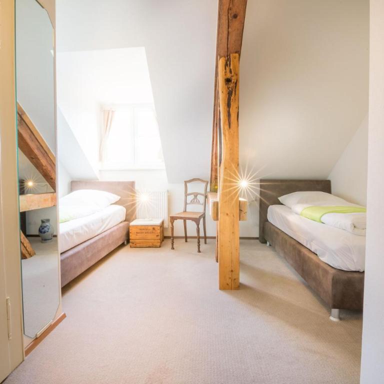 Allgäuer Genusshotel und Historischer Dorfgasthof Hirsch - Zweibettzimmer – Historisches Gebäude - 3