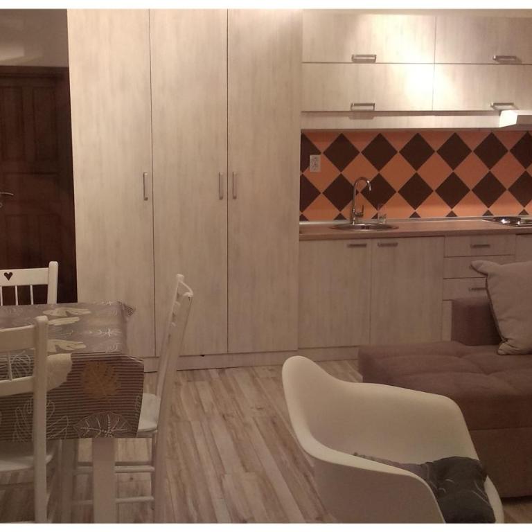 Sunrise apartmani - One-Bedroom Apartment - 10