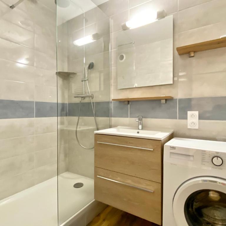 REF 148 Appartement vue mer pour six personnes plage du Fogeo à pieds Port Crouesty ARZON - Appartement 2 Chambres - 8