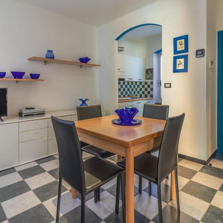 CASA DI ALE E FRA Comoda in centro e a pochi passi dalla spiaggia - Appartamento con 1 Camera da Letto - 7
