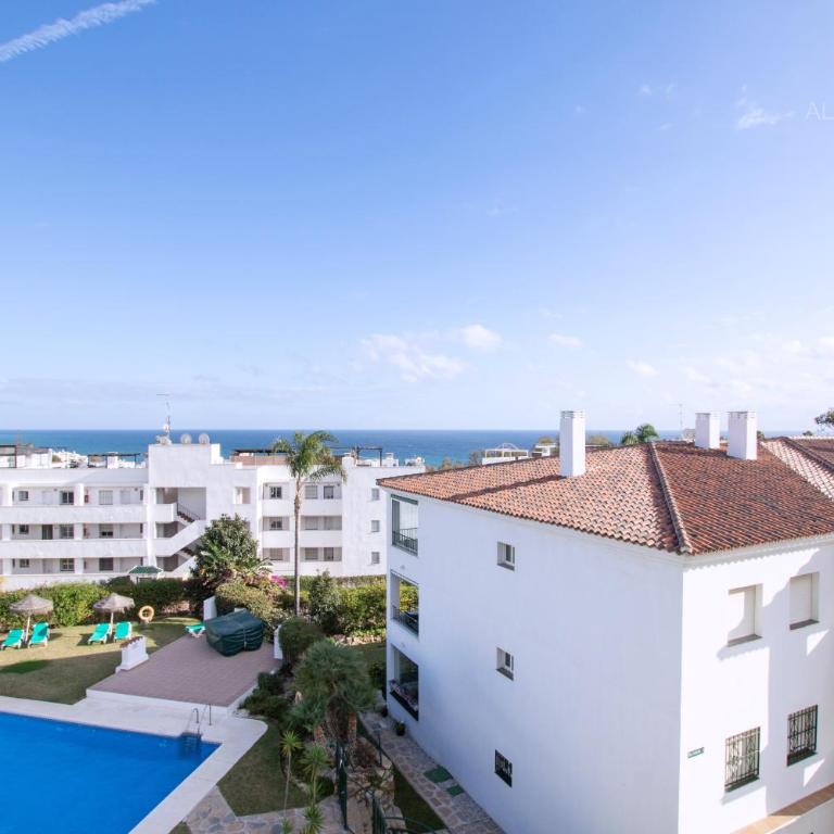 Scandinavian style apartment with amazing sea views and south west facing sunny terrace in Miraflores walking distance to the beach! - Apartamento de 1 dormitorio - 21