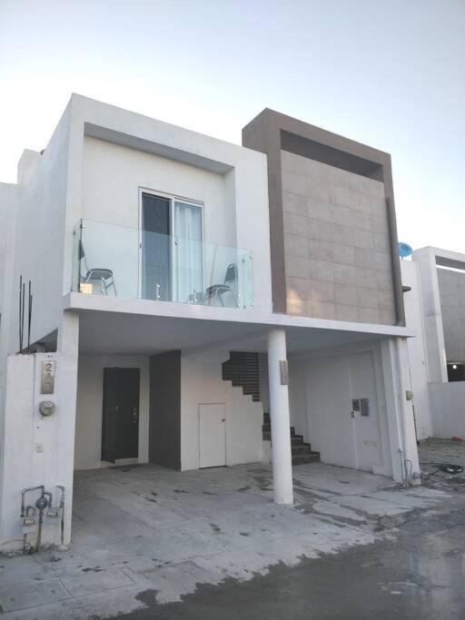 Suites Aeropuerto Monterrey Hab #3 - Apartamento de 1 dormitorio - 33