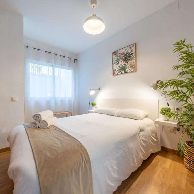 Historic City Centre Mitjana Málaga - One-Bedroom Apartment - 3