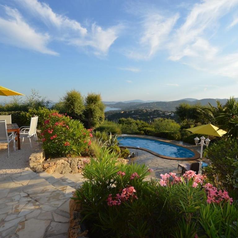 Charmante Villa mit Pool und Panorama-Meerblick in den Golf von Saint-Tropez - Villa Montmajour - Villa 3 Chambres - 3