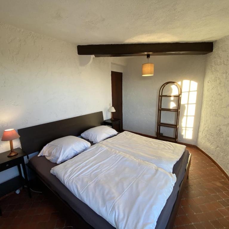 Charmante Villa mit Pool und Panorama-Meerblick in den Golf von Saint-Tropez - Villa Montmajour - Villa 3 Chambres - 6