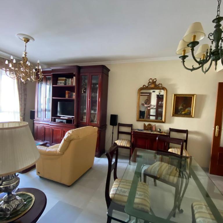 fantástico apartamento con parking avenida de cadiz - Apartamento de 2 dormitorios - 2