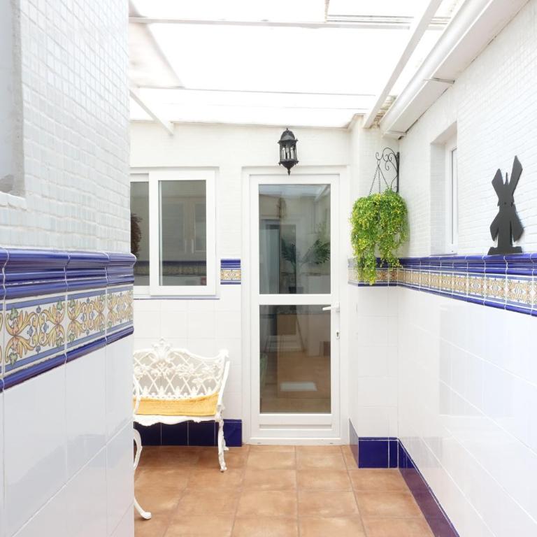 Best Valencia Beach Rooms-Shared Flat - Double Room with Shared Bathroom - 11