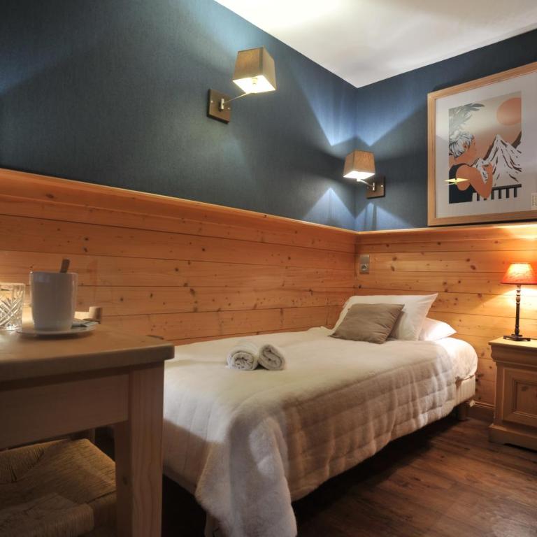 Hôtel Le Monal - Chambre Triple - 2