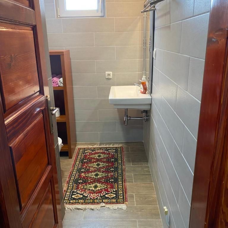 Chardak Apartment Sarajevo - One-Bedroom Apartment - 4