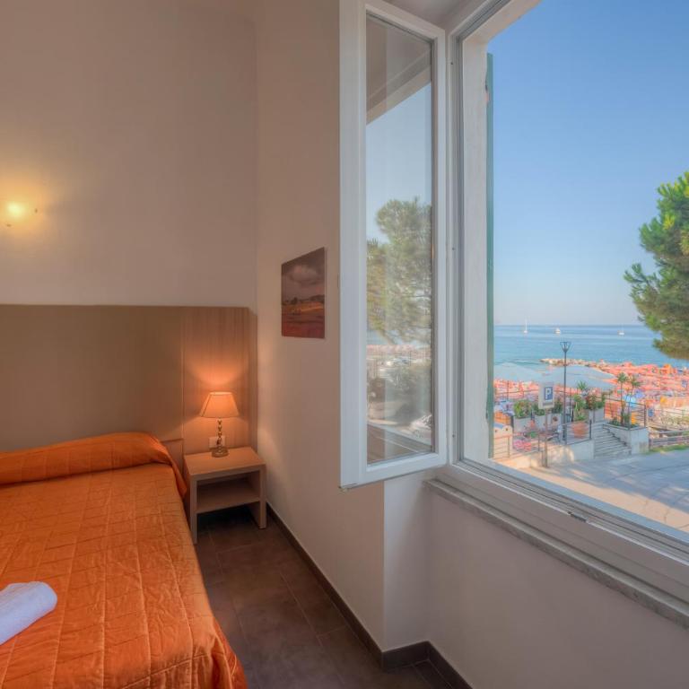 Affittacamere Da Flo - Camera Matrimoniale Deluxe con Balcone e Vista Mare - 7