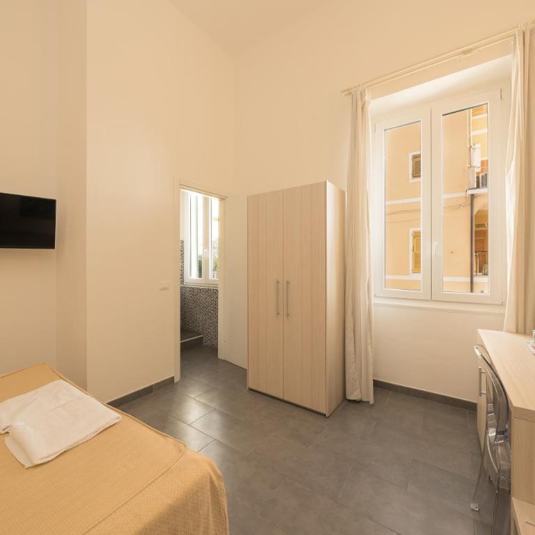 Affittacamere Da Flo - Camera Matrimoniale Deluxe con Vista Mare Laterale - 5