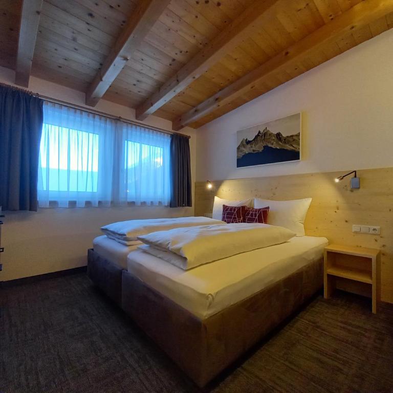 Viktors Apartments - Apartment mit Blick auf die Berge - 4