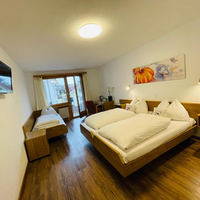 Hotel Toscana - Chambre Triple Standard avec Balcon - 3