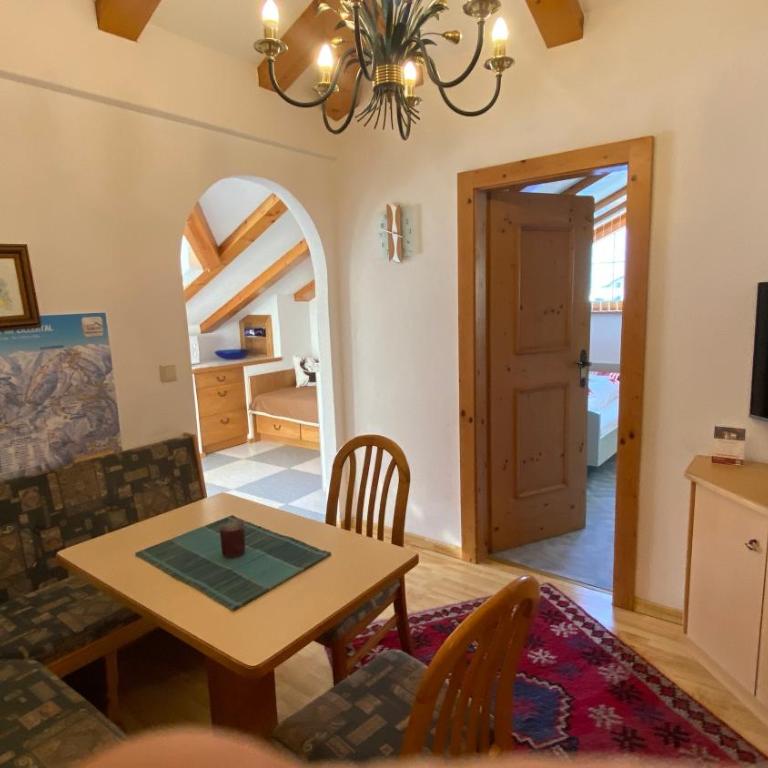Ferienwohnungen Flörl - Apartamento de 2 dormitorios con balcón - Ático - 20