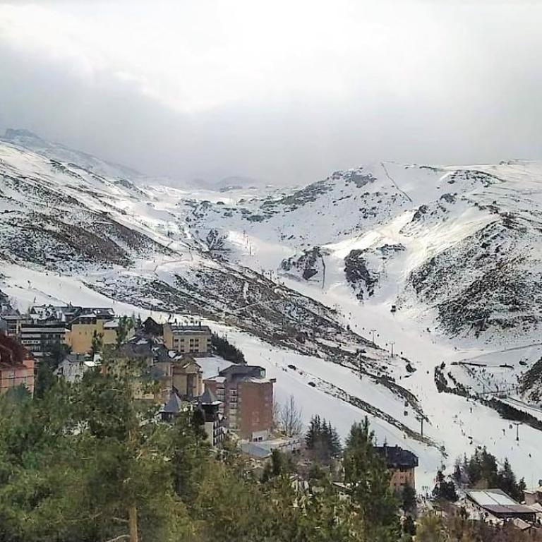 TODOSIERRANEVADA - Dúplex 4 Dormitorios - VISTAS ESPECTACULARES A LA MONTANA - Apartamento Dúplex - 17