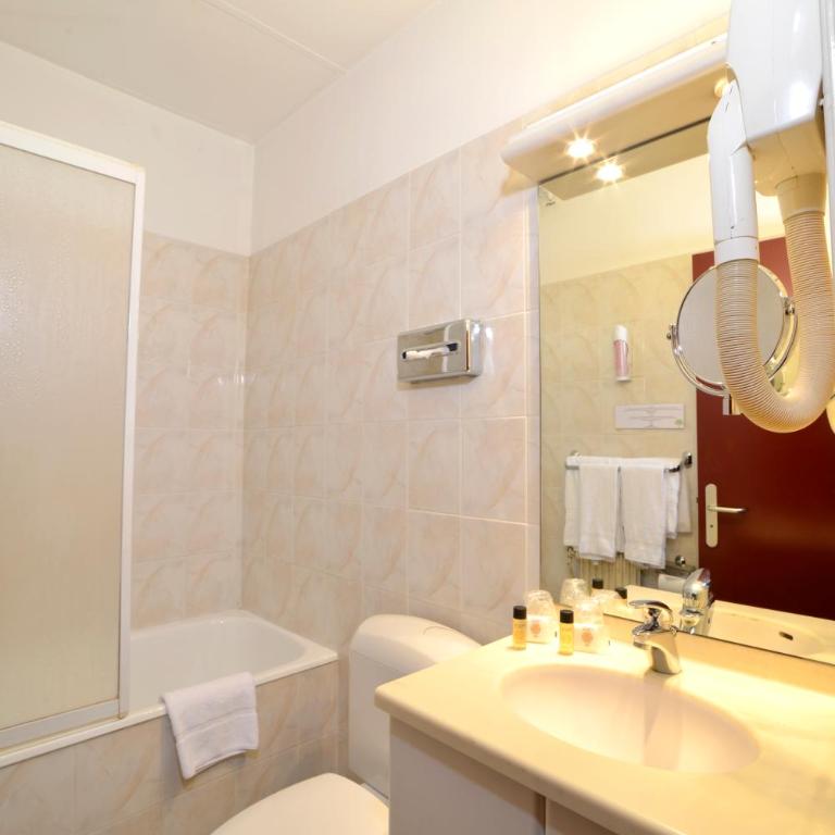 Hôtel d’Angleterre Grenoble Hyper-Centre - Chambre Simple - 2