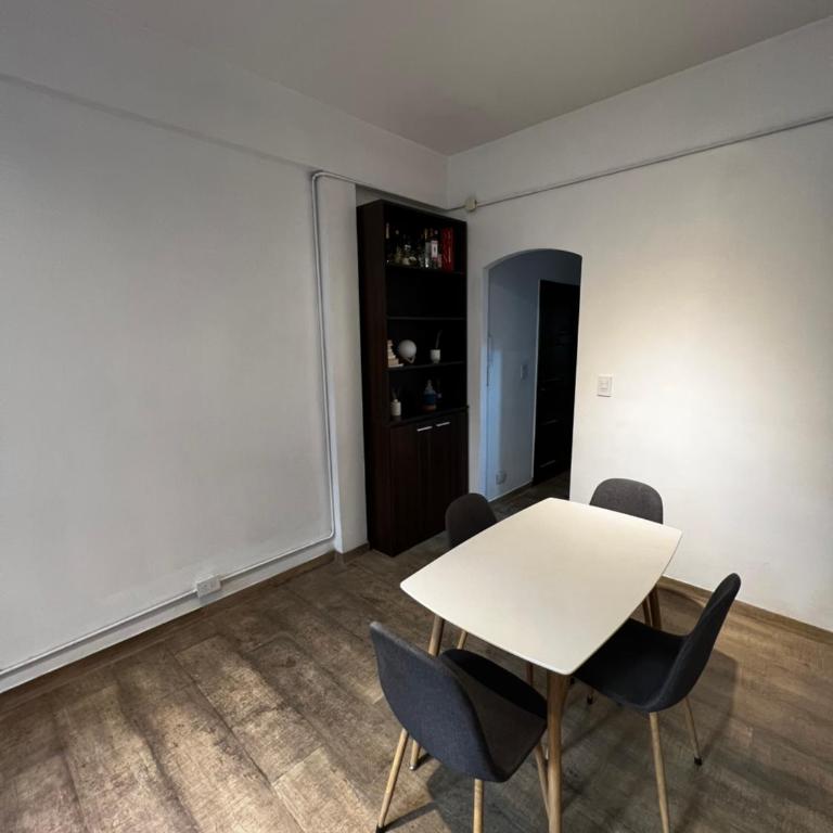 Hermoso departamento en zona tranquila de Recoleta - Apartamento de 2 dormitorios - 3