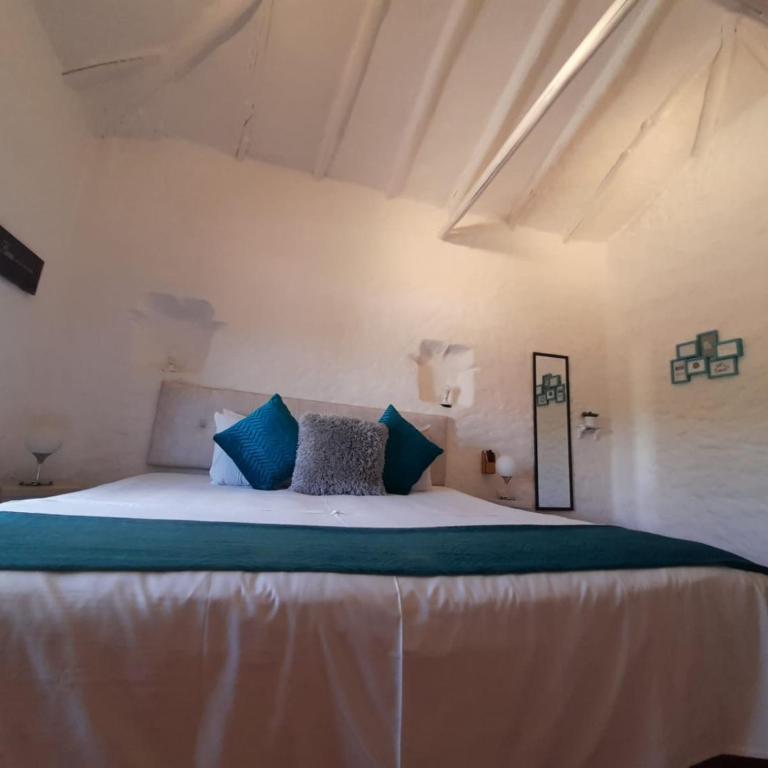 Hotel Santos De Piedra - MARANATHA BARICHARA - Habitación Familiar Estándar - 3