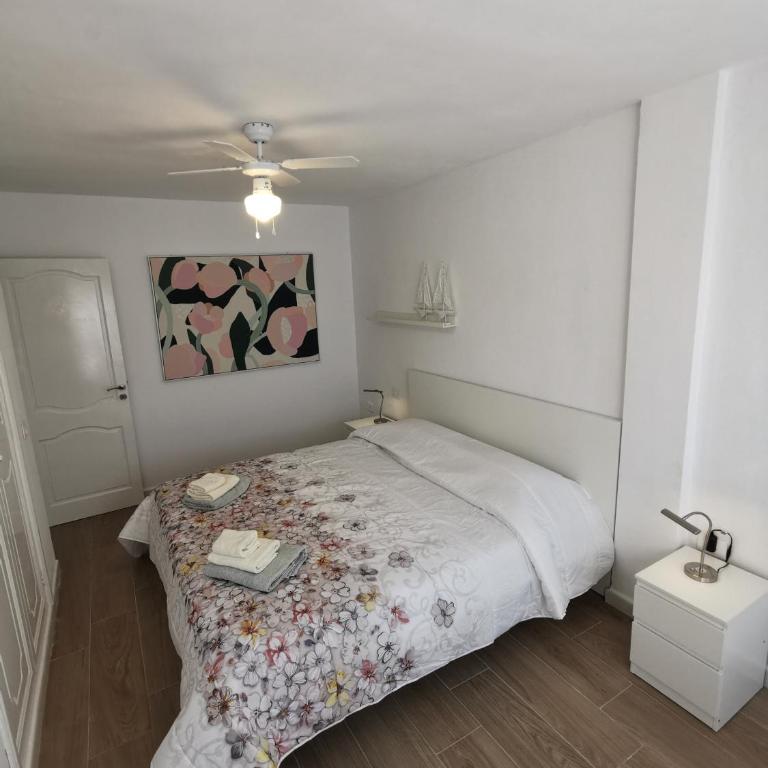 Villa Megila - Two-Bedroom House - 30