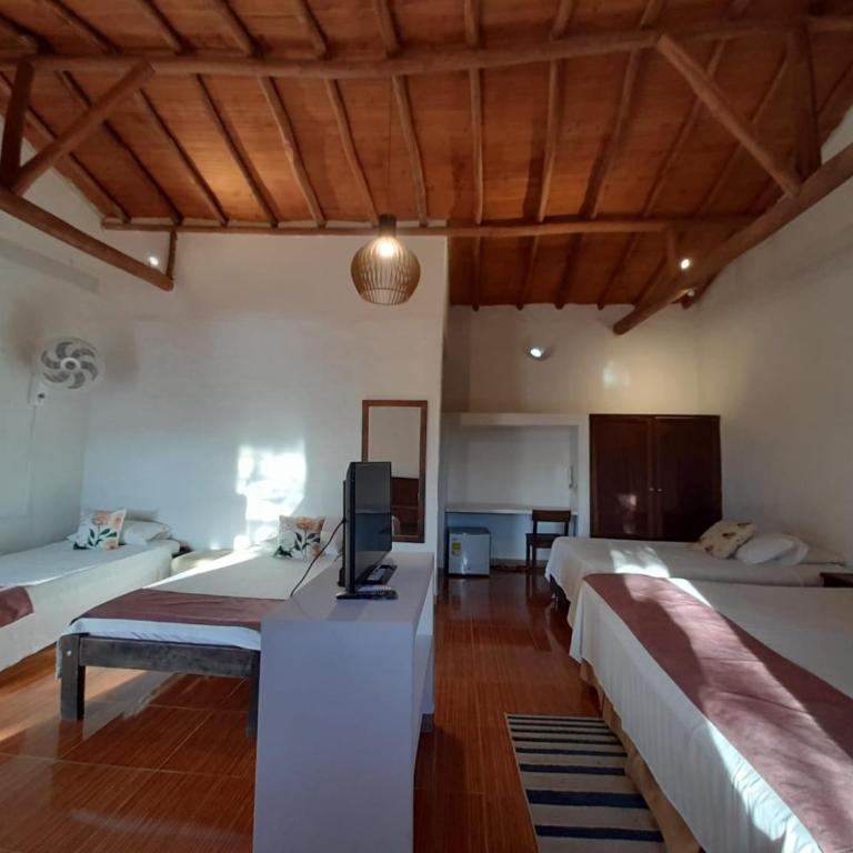 Hotel Santos De Piedra - MARANATHA BARICHARA - Habitación Familiar Superior - 1