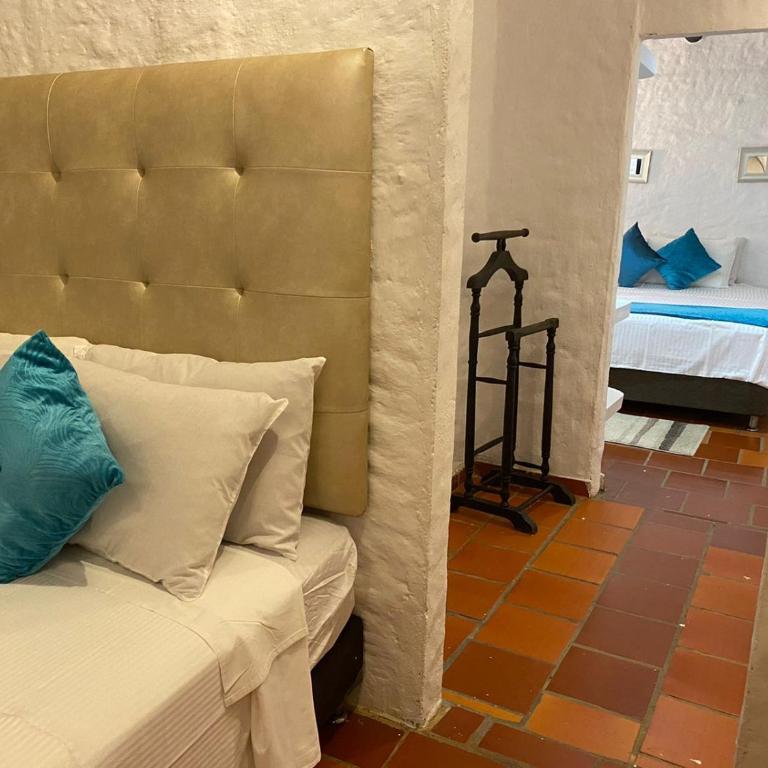 Hotel Santos De Piedra - MARANATHA BARICHARA - Standard Family Room - 9