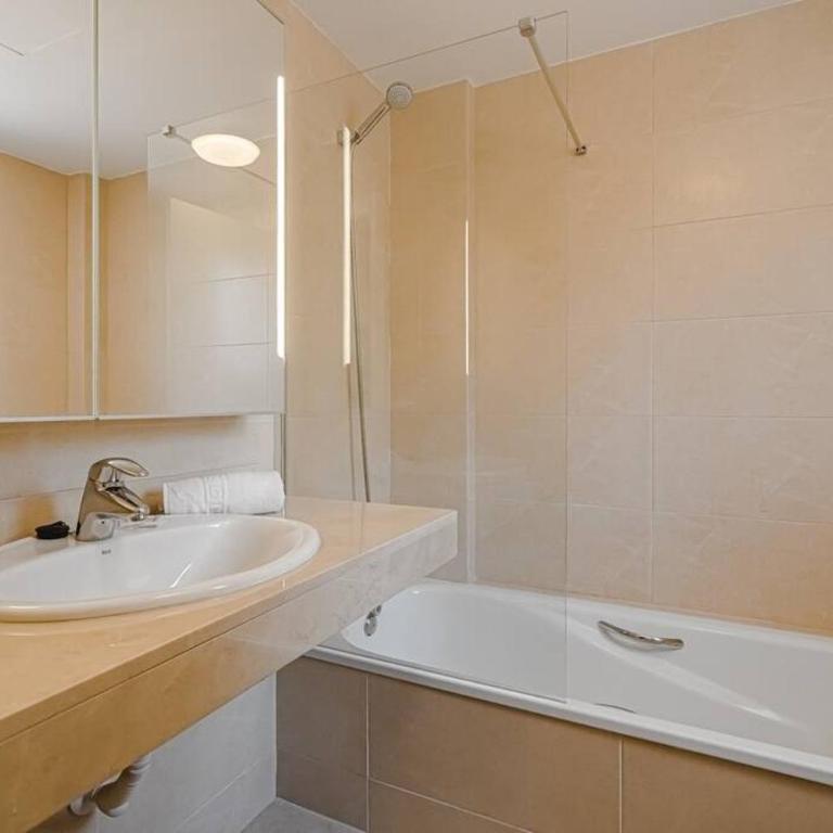 Amazing apartment with sea views and AC, PA06 - One-Bedroom Apartment - 56