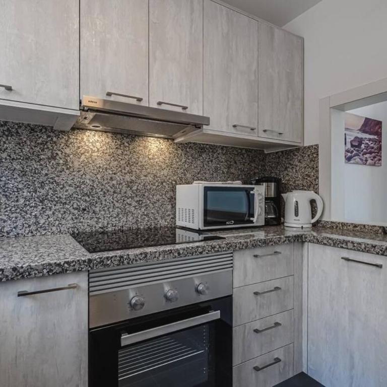 Amazing apartment with sea views and AC, PA06 - One-Bedroom Apartment - 50