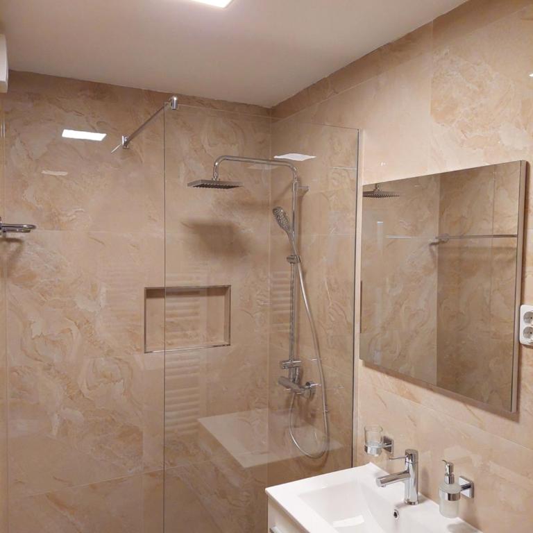 Vila Gajović - One-Bedroom Apartment - 12