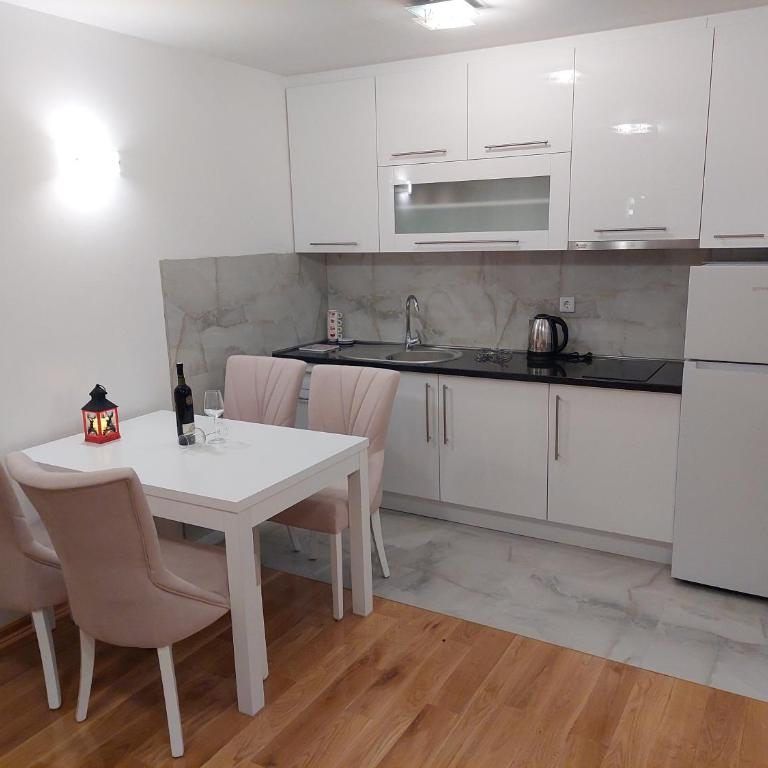 Vila Gajović - One-Bedroom Apartment - 19