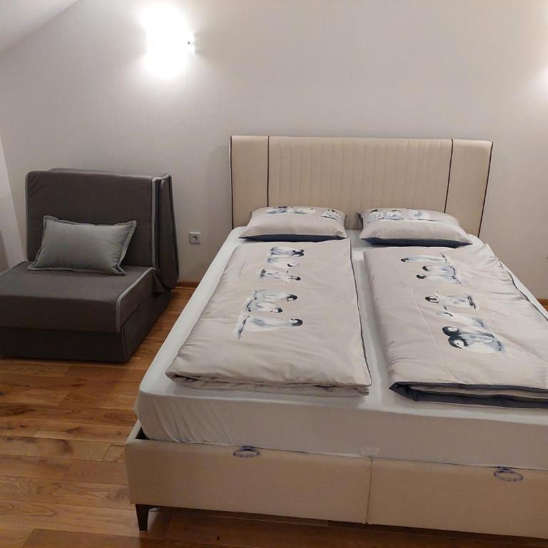 Vila Gajović - One-Bedroom Apartment - 24