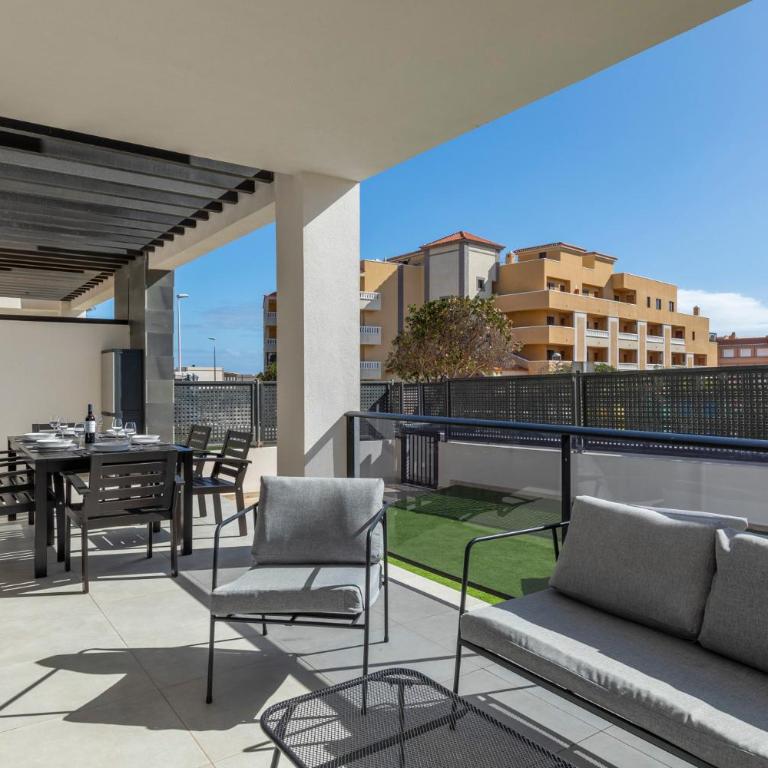 MEDANO4YOU The Strelitzia Terrace - Apartamento de 3 dormitorios - 55