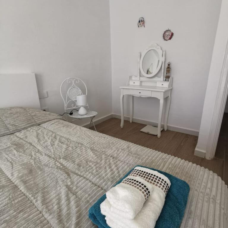 Villa Megila - Two-Bedroom House - 26