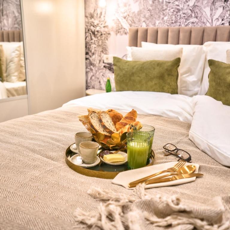 NEW Eiffel Tour ! Splendid Apartments in the Heart of Paris - Appartement 1 Chambre - 37