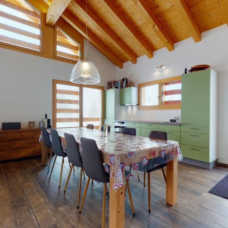 Modern chalet surrounded by nature in Vercorin - Chalet - 13