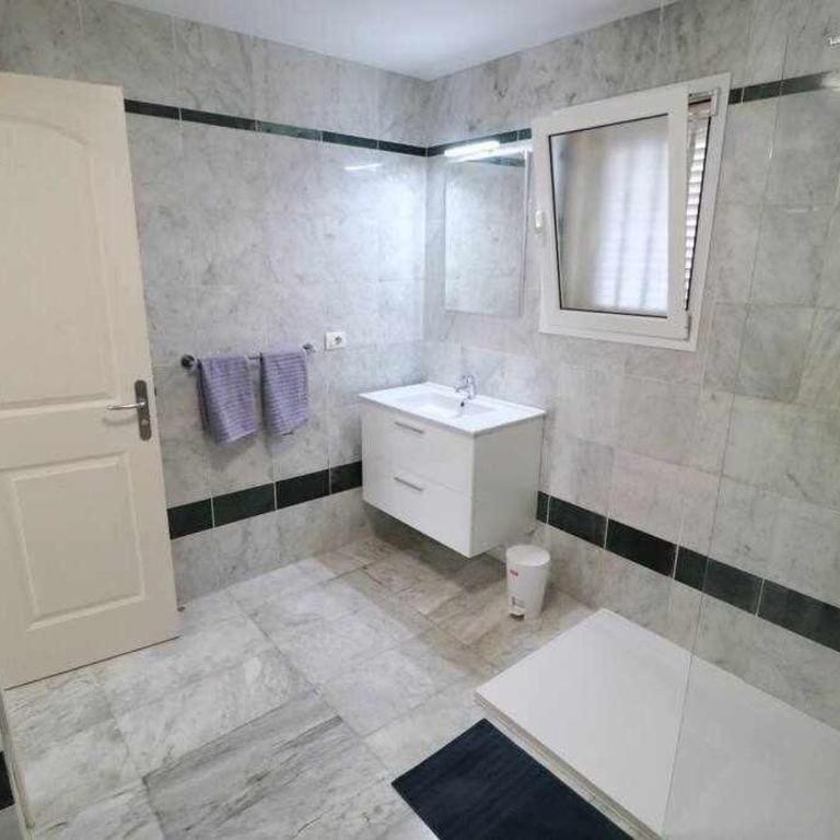 Dinastia B401 by Tenerife Rental & Sales - Apartamento de 2 dormitorios - 45