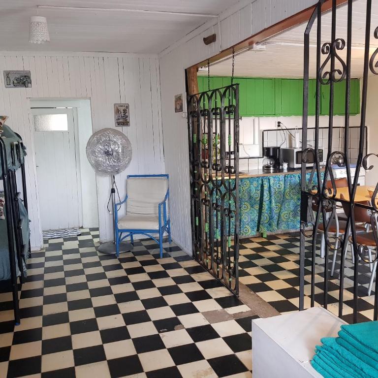 La Casita de Monte - Two-Bedroom House - 95