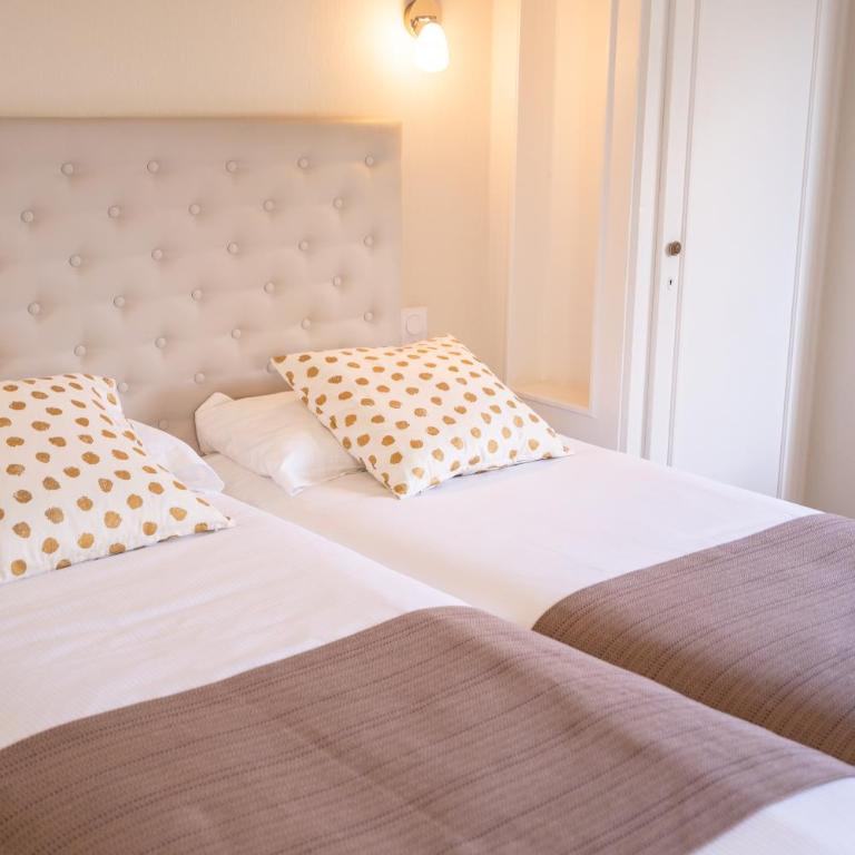 The Originals City, Hôtel Mondial, Perpignan - Chambre Lits Jumeaux Supérieure - 1