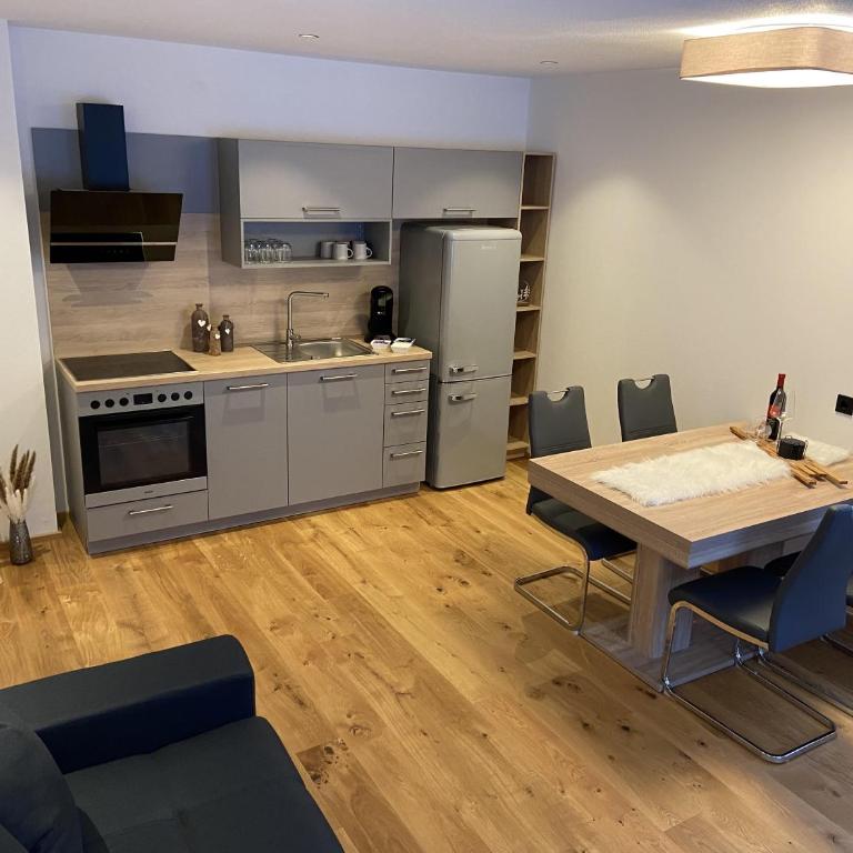 Seereith Apartments - Apartment mit 2 Schlafzimmern und Dusche - 3