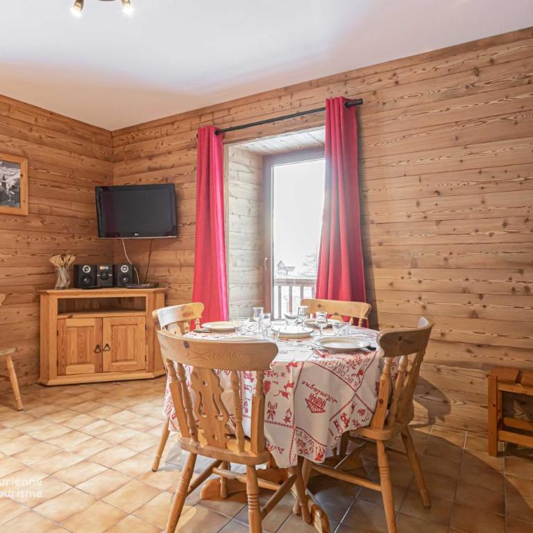 153 Rue des Rochers - Apartment mit 1 Schlafzimmer - 2