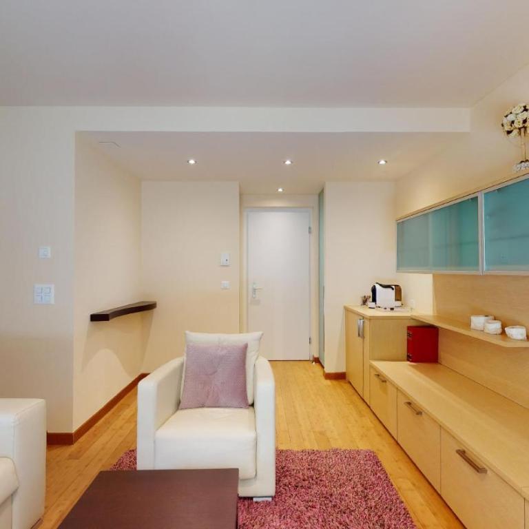 Chesa Seraina Abitaziun Seraina 2 - Ivory - Madulain - Apartment mit Terrasse - 4