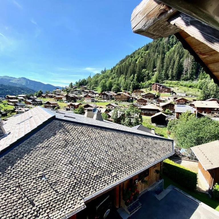 Chalet in Morzine sleeping 12 with sauna - Chalet - 16
